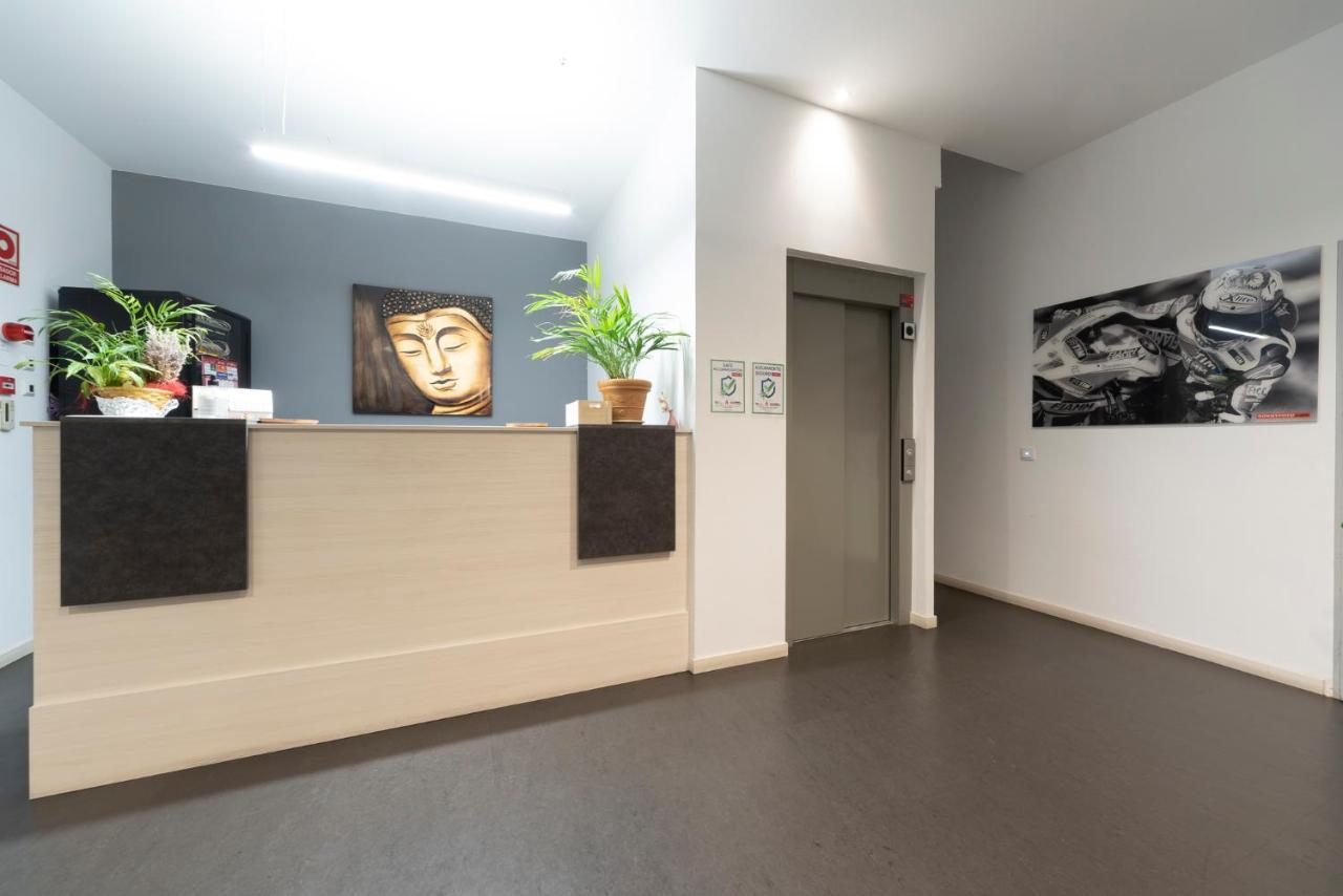Epsilon Alcaniz Hotel מראה חיצוני תמונה