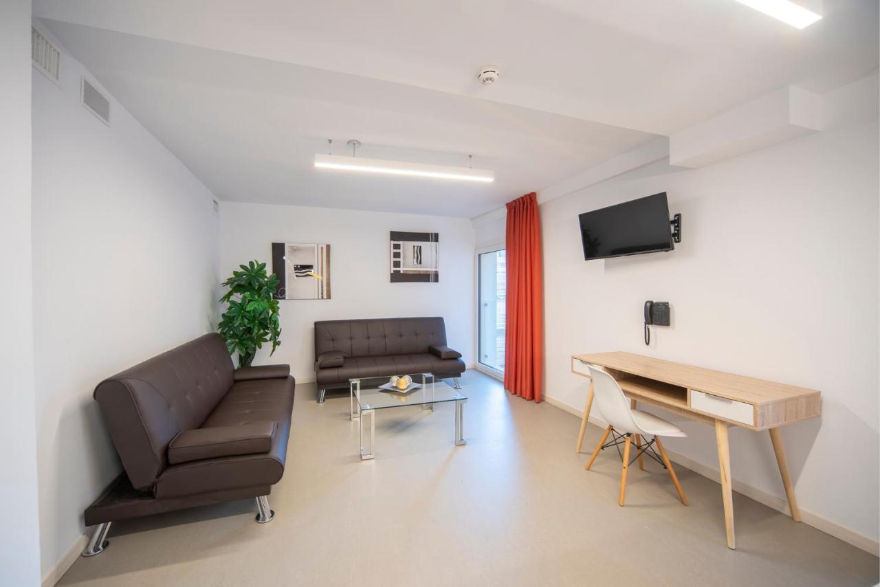 Epsilon Alcaniz Hotel מראה חיצוני תמונה